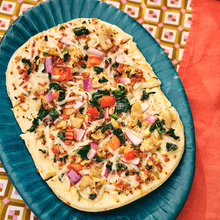 Load image into Gallery viewer, Daiya Plant based Chicken Smoked Bacon and Ranch Flatbread 331g