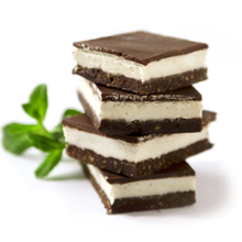 Load image into Gallery viewer, Sweets From the Earth Peppermint Nanaimo Bar 80g
