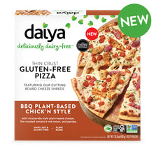Load image into Gallery viewer, Daiya Plant Based BBQ Chicken Pizza 433g
