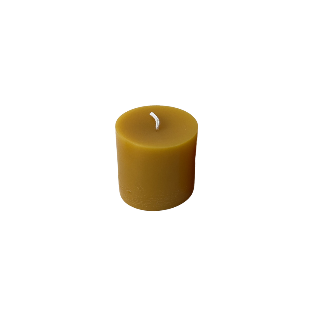 Canoe Cove Beeswax Pillar Candle 140g