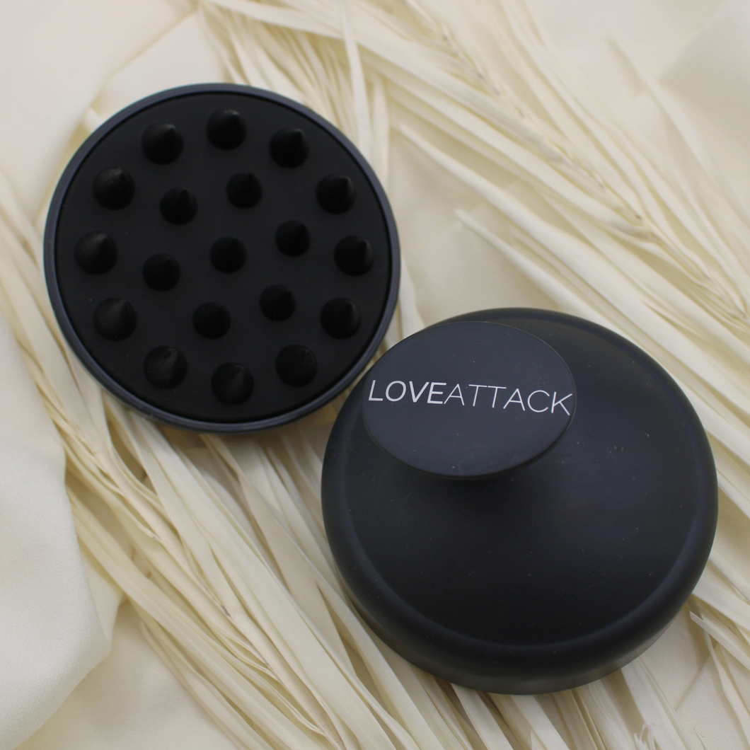 Love Attack Scalp Massager Black