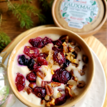 Load image into Gallery viewer, Some Good Fauxmage Merry Berry 200g
