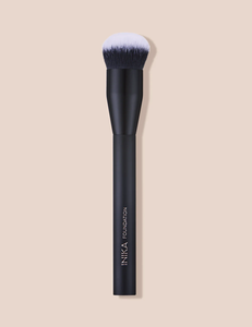 Inika Organics Foundation Brush
