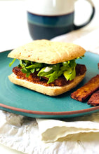 Load image into Gallery viewer, Glutenull Quinoa Buns 750g
